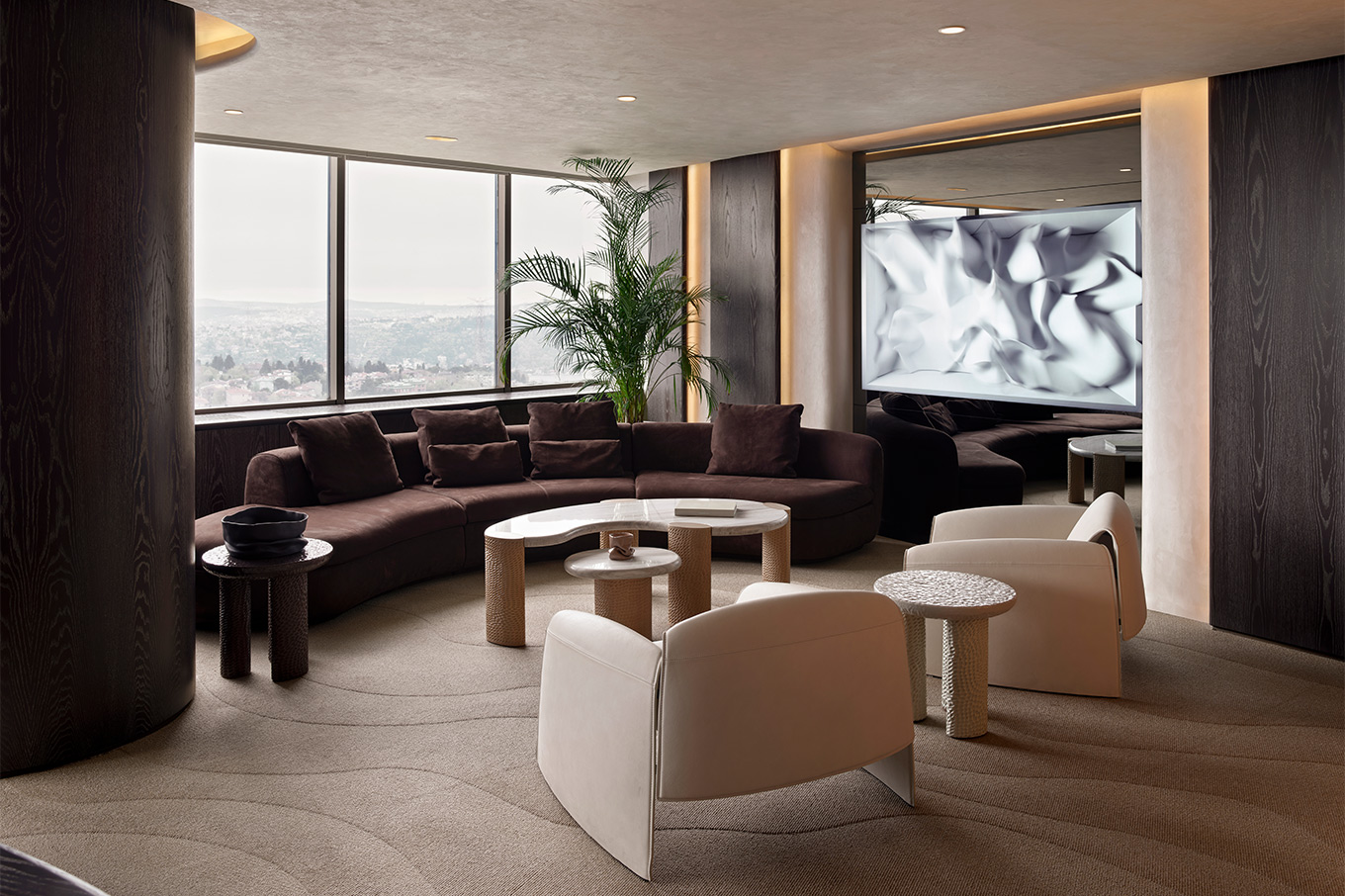 RONESANS HOLDING AKMERKEZ