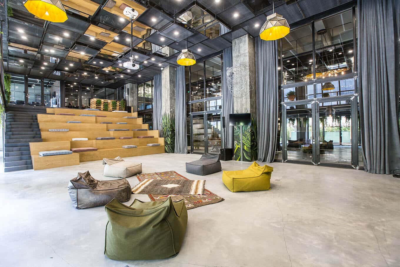 KOLEKTIF HOUSE LEVENT Kontra