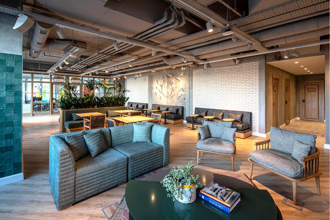 KOLEKTIF HOUSE MASLAK