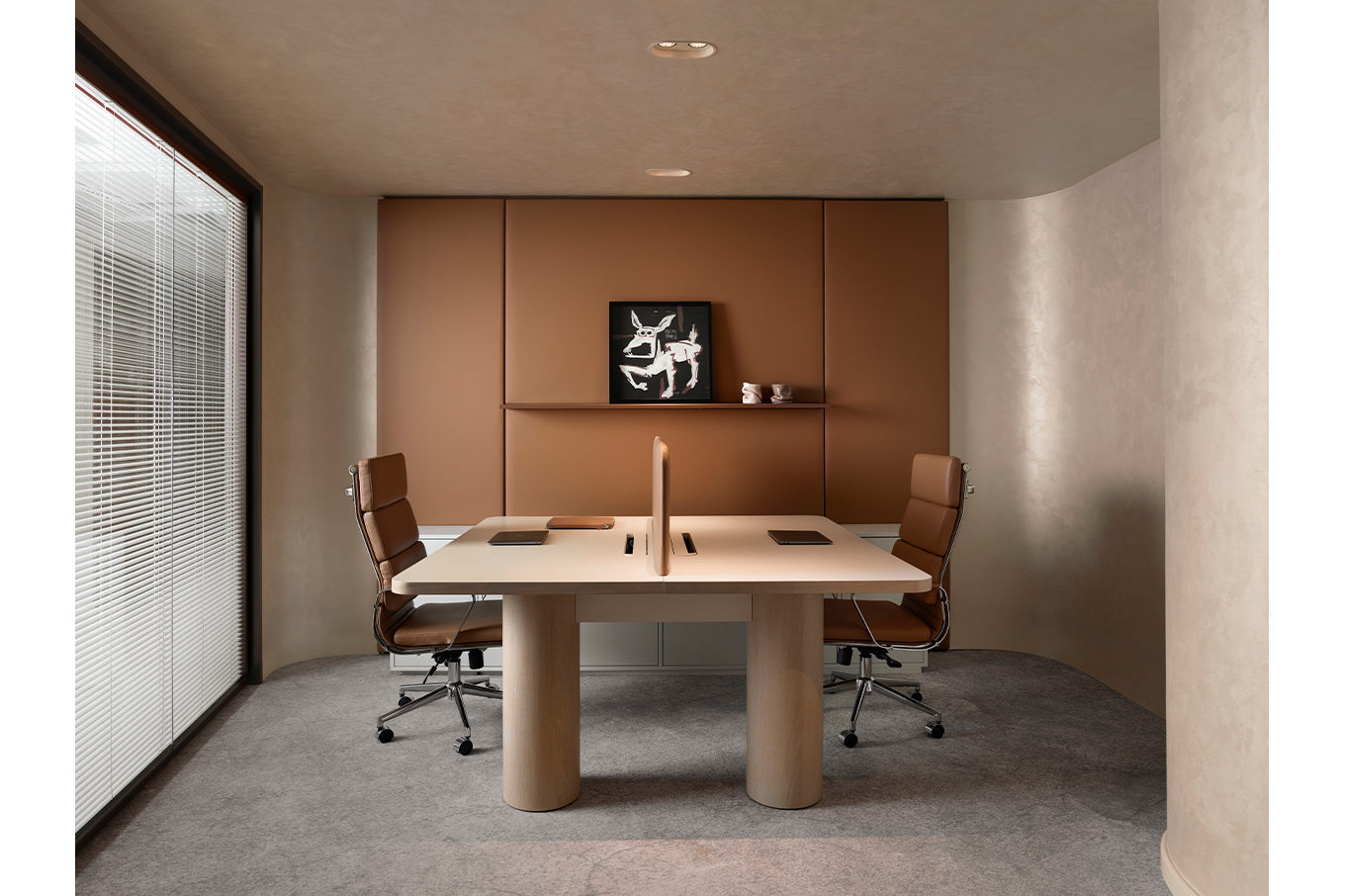 RONESANS HOLDING AKMERKEZ